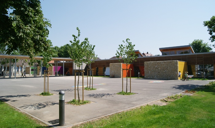 Extension et restructuration d'une ecole élémentaire